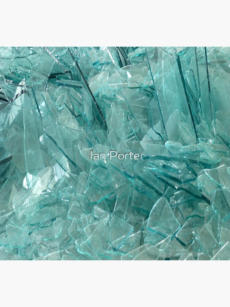 Broken Glass by procrest