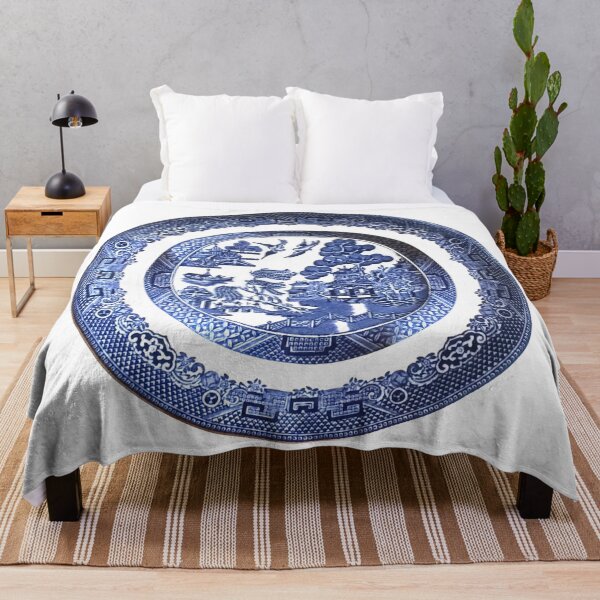 Blue Willow China Throw Blanket