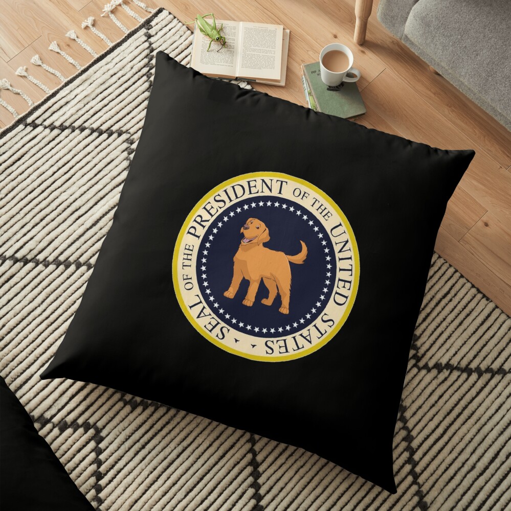 My Golden Retriever President Of The United States - Funny Golden Retriever Mom Dad Gift Seal of the President 2020 Floor Pillow