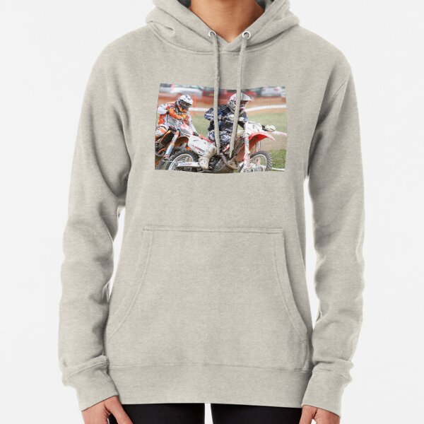 The final battle Pullover Hoodie