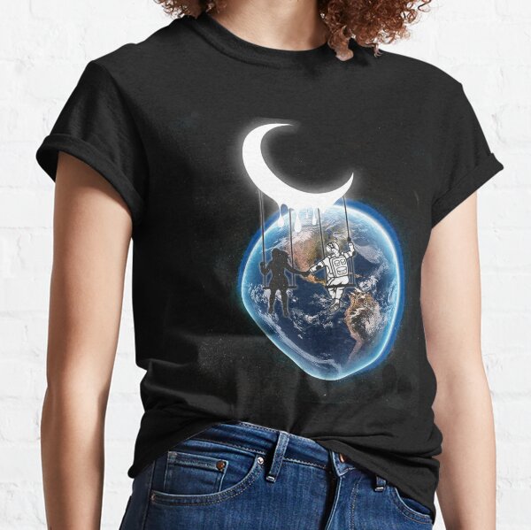 Love In Space Classic T-Shirt
