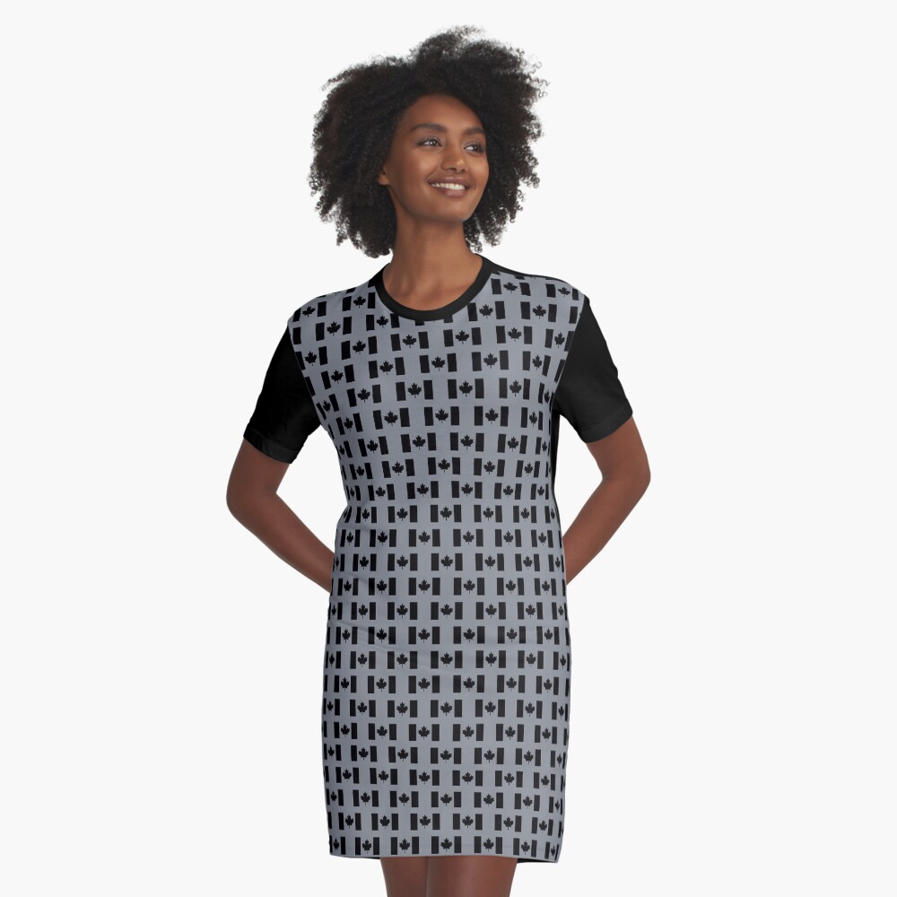 Vista previa del artículo con la obra «Vestido camiseta», diseñado y vendido por Garaga.