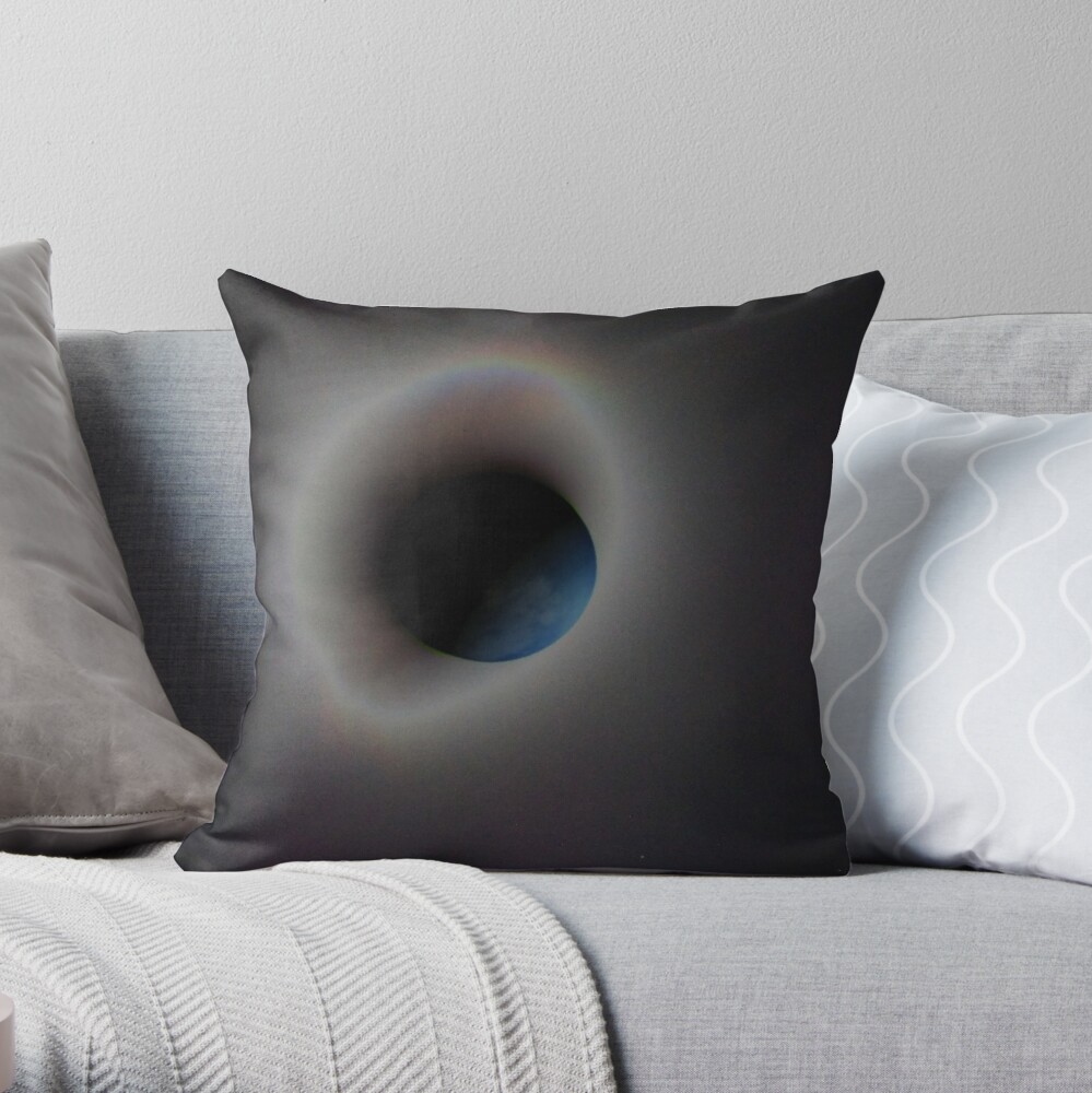 Lunar eclipse solarised  Throw Pillow
