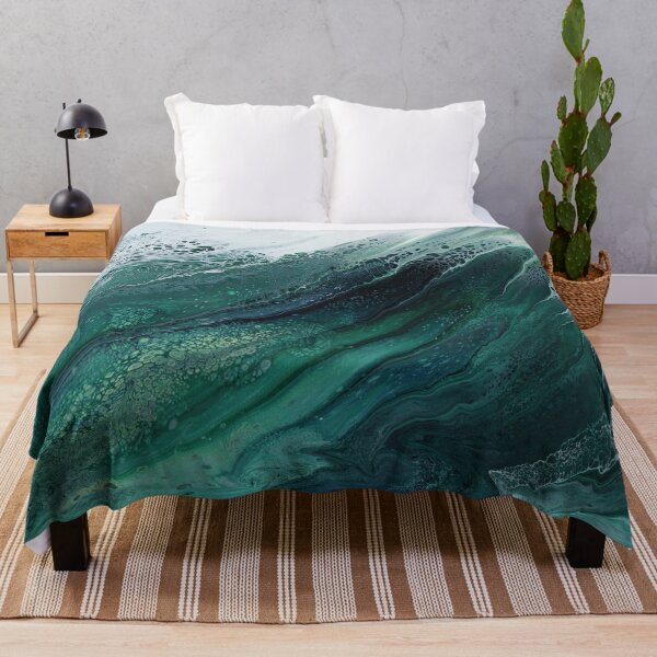 The Wave Rises Throw Blanket