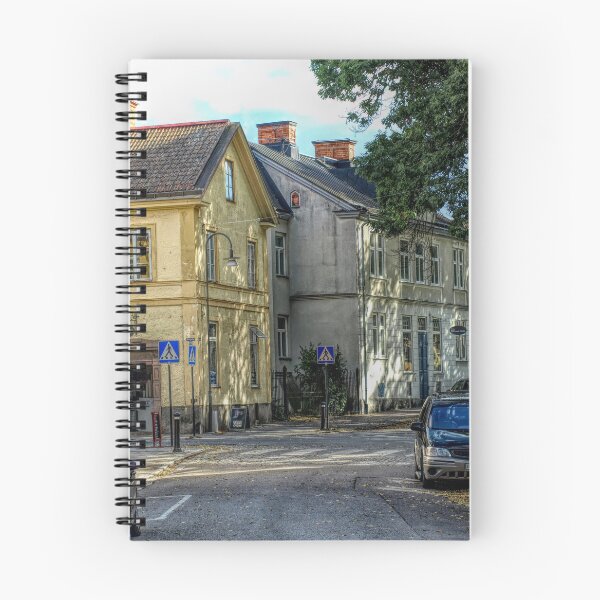 Artikelvorschau, Straßenszene in Strängnäs Schweden entworfen und verkauft von Barry W  King.