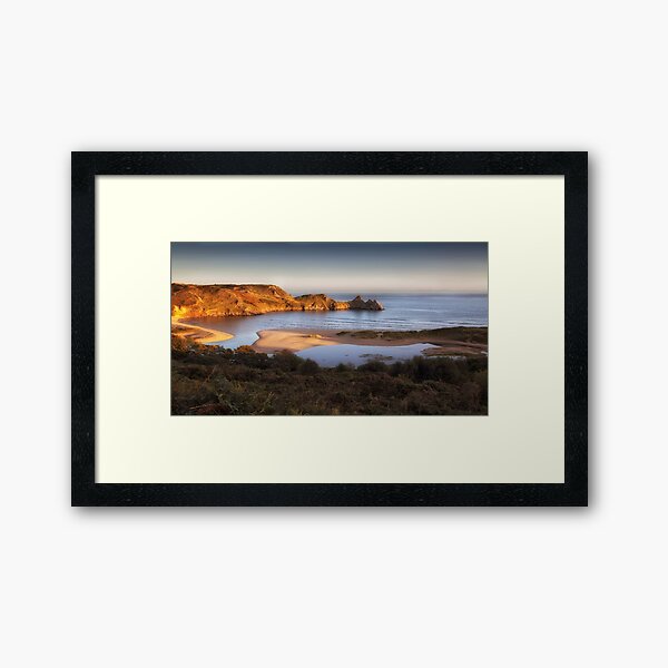 Aperçu de l'œuvre Marée haute à Three Cliffs Bay créée et vendue par Leighton Collins.