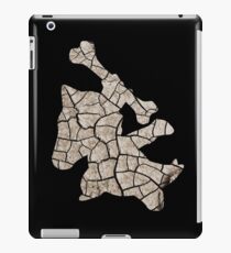 Marowak used earthquake iPad Case/Skin