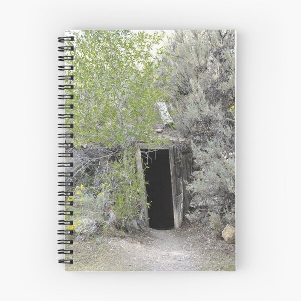 Aperçu de l'œuvre Bannack Mine Shaft créée et vendue par IMAGETAKERS.