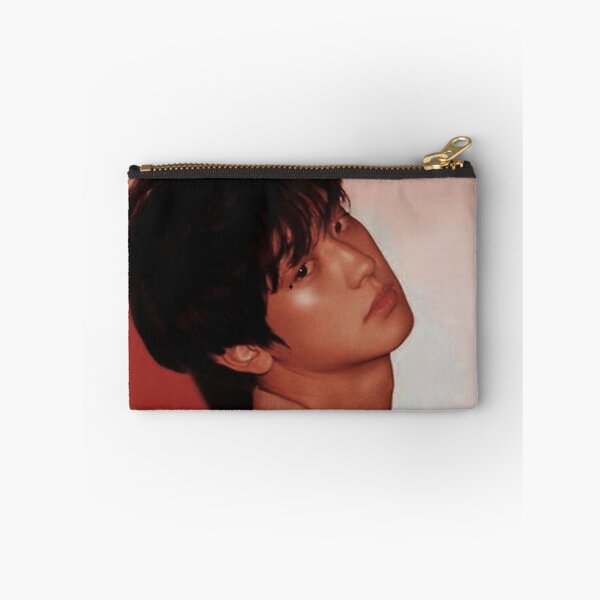 Item preview, park chanyeol (love shot) designed and sold by twinksehun.