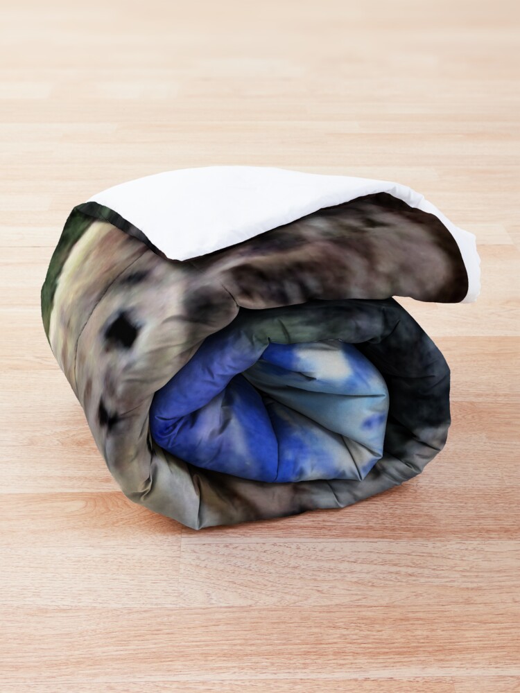 Alternate view of Look At That Comforter