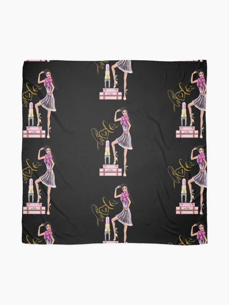 Alternate view of hola Scarf
