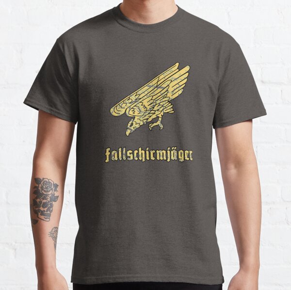 Aperçu de l'œuvre fallshirmjager créée et vendue par bumblethebee.