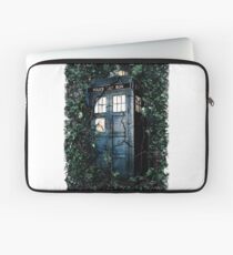 Police Box in The Garden Hoodie / T-shirt Laptop Sleeve