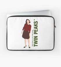 Audrey Horne Dancing Laptop Sleeve