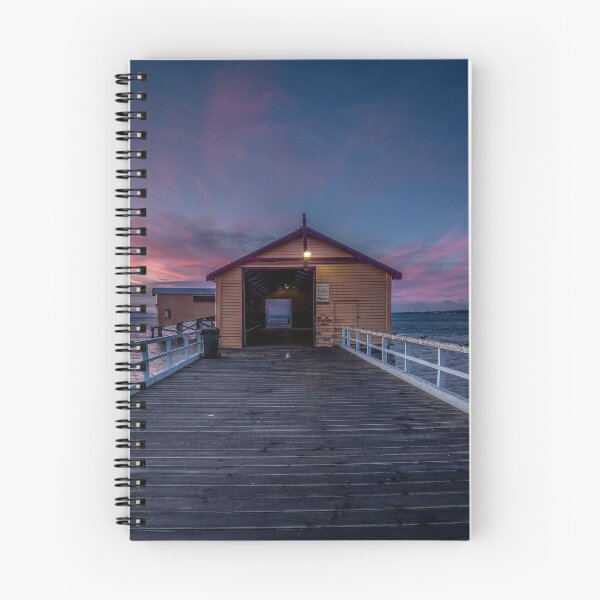 Aperçu de l'œuvre Queenscliff Pier créée et vendue par John Dekker.