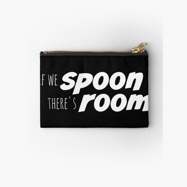 Aperçu de l'œuvre If We Spoon, There's Room in white créée et vendue par AllieJoy224.