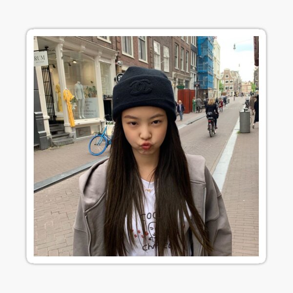 JENNIE KIM casual Pegatina