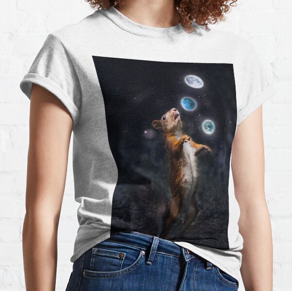 Juggling squirrel Classic T-Shirt