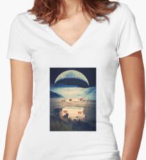 Allonsy Women's Fitted V-Neck T-Shirt
