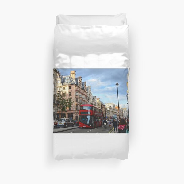 London! Duvet Cover