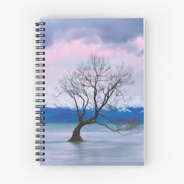 Aperçu de l'œuvre L'arbre Wanaka créée et vendue par dags.