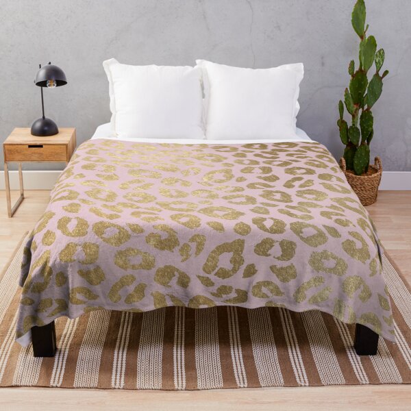 Item preview, Rosa rubor y leopardo dorado designed and sold by peggieprints.