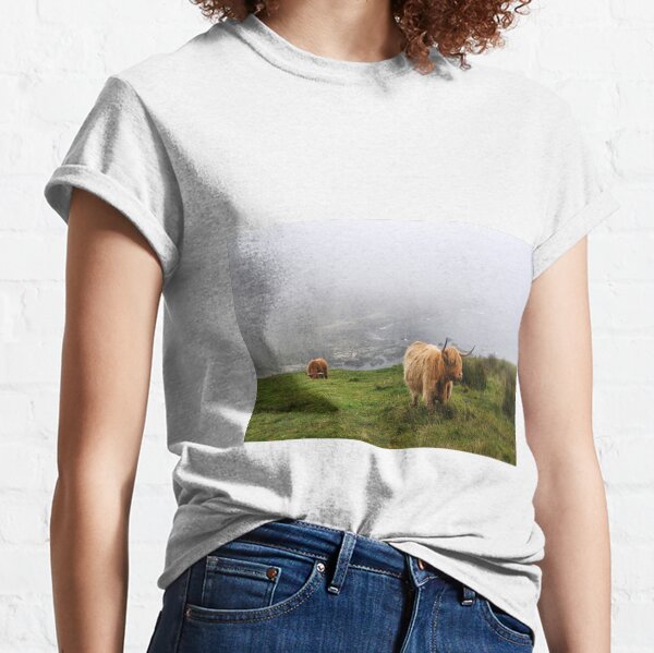 Highland cows on the misty coast of Islay, Scotland Classic T-Shirt