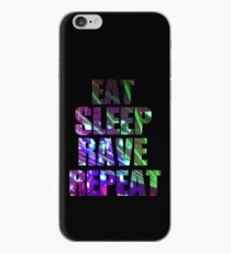 Eat Sleep Rave Wiederholen iPhone-Hülle & Cover