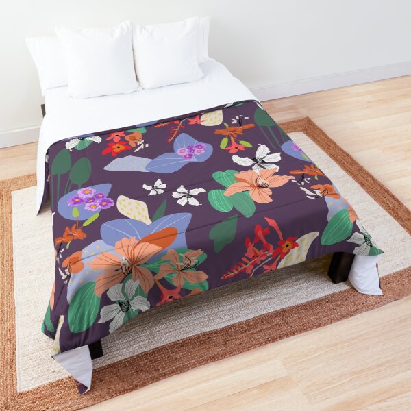 TROPICAL FLORAL ON PLUM Comforter