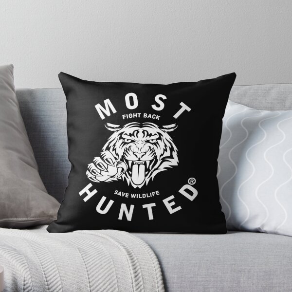 MOST HUNTED TIGER CLAW SAVE WILDLIFE STATEMENT Throw Pillow
