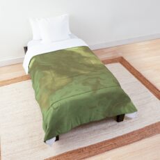 Light Green Fluid Comforter