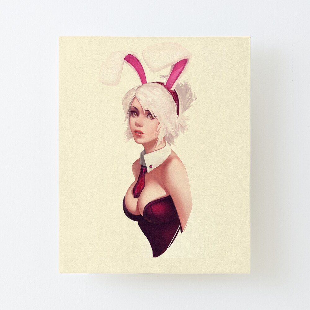 Boxbox riven coseplay  Cosplay, League of legends, Cute