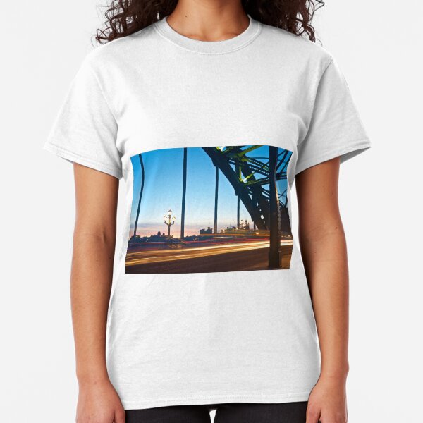 Tyne Bridge Light Trails, Newcastle Classic T-Shirt