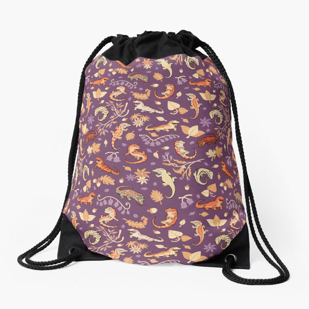 Autumn geckos in purple Drawstring Bag