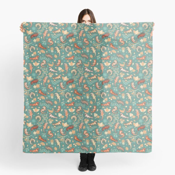 Autumn geckos in green Scarf
