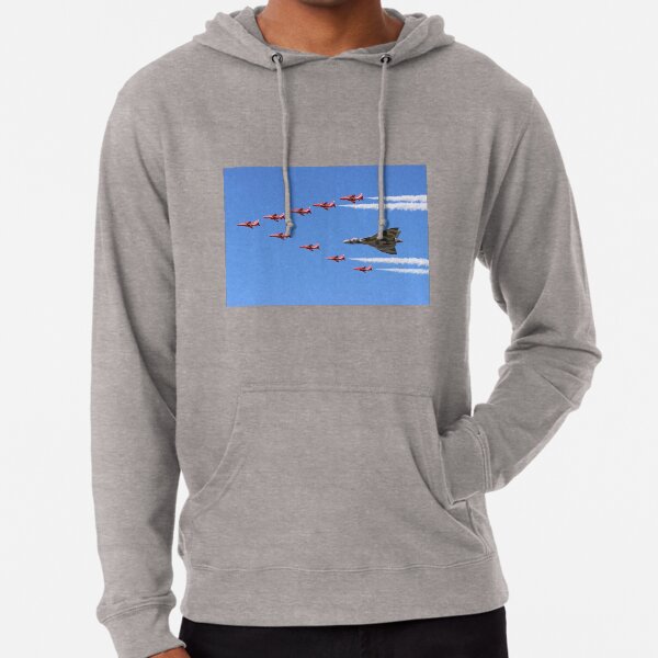 Final Vulcan flight with the Red Arrows 8 Lightweight Hoodie