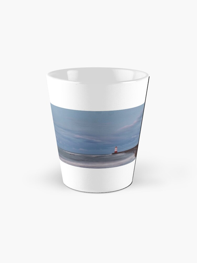 Alternate view of Berwick Upon Tweed Lighthouse Mug