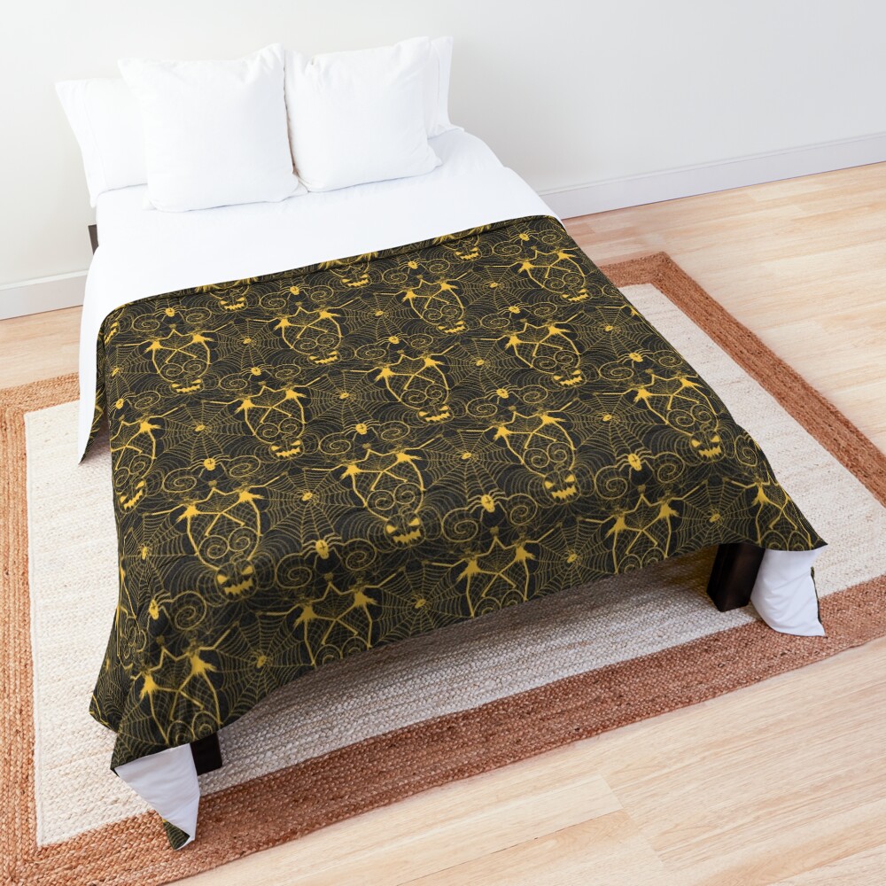 Halloween nightmare lace yellow on black Comforter