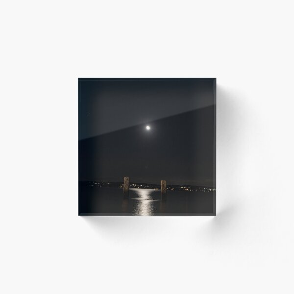 Item preview, Salida de la luna designed and sold by Devon Forsyth.