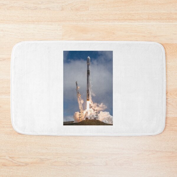 Item preview, SpaceX rocket launch designed and sold by Star-Citizen.