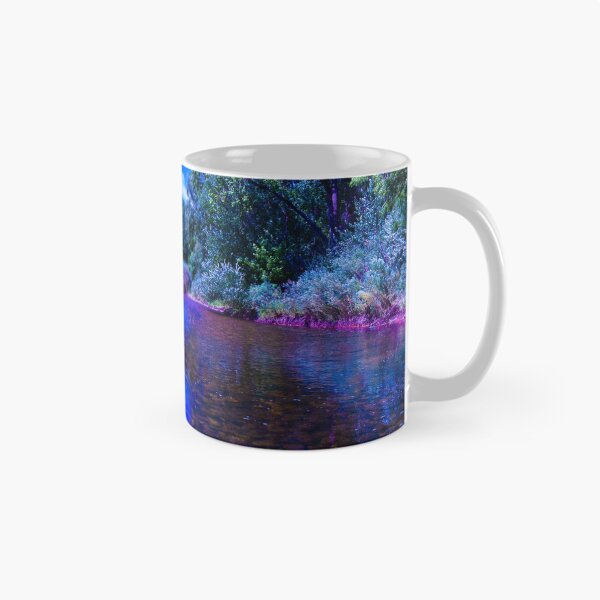 Aperçu de l'œuvre Purple Poudre créée et vendue par sneel913.