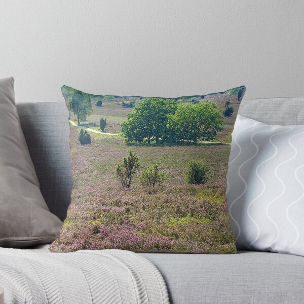Aperçu de l'œuvre Heath Landscape créée et vendue par herbspics.