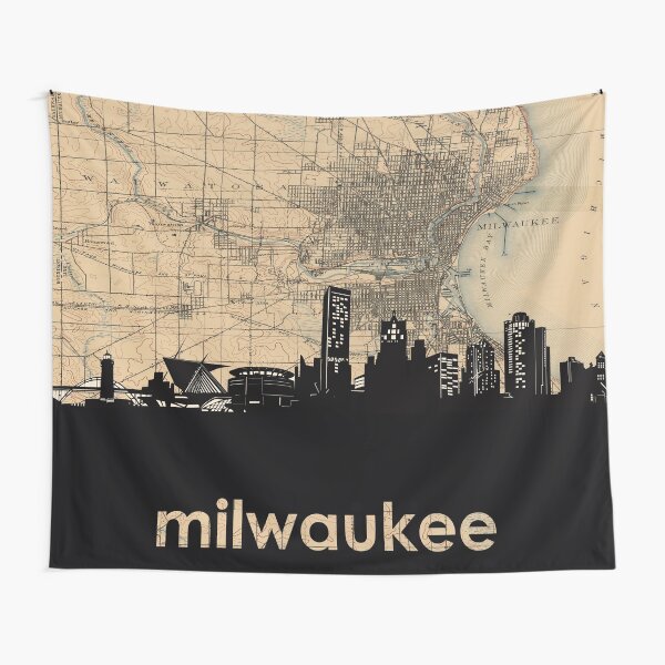 milwaukee skyline Tapestry