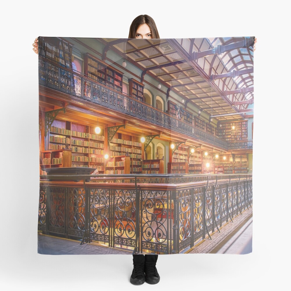 Style Cornered Scarf