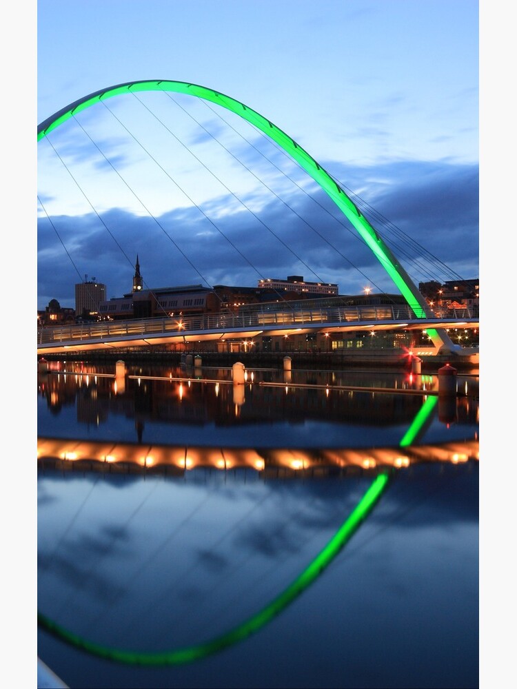Gateshead Millennium Bridge, Reflections by robcole