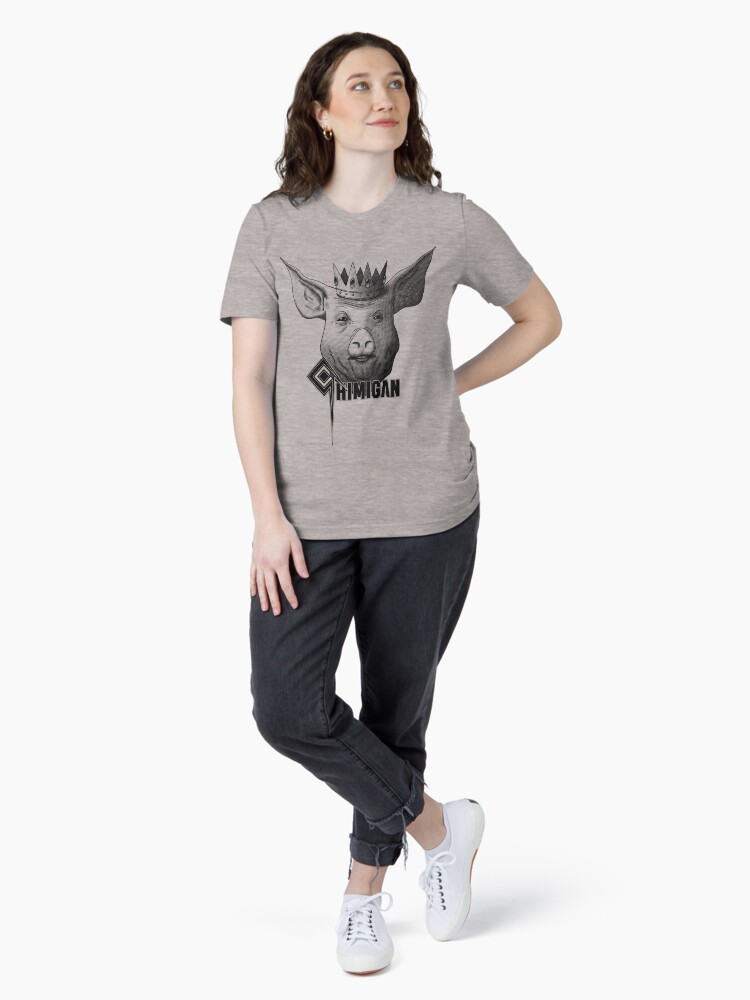 Thumbnail 4 von 7, Essential T-Shirt, A Crown Doesn't Make a King designt und verkauft von stefankheider.