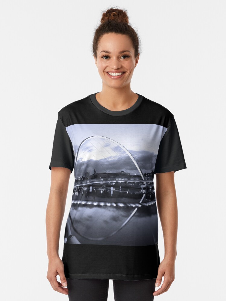 Alternate view of Gateshead Millennium Bridge, Tyne and Wear Graphic T-Shirt