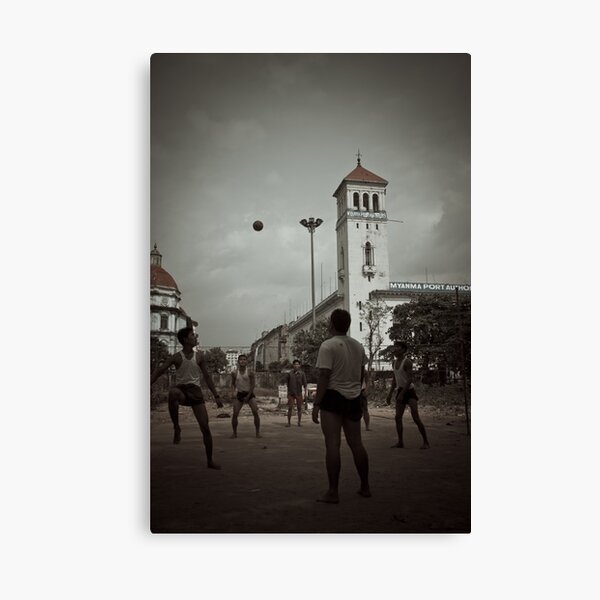 Playing chinlone in Yangon Canvas Print