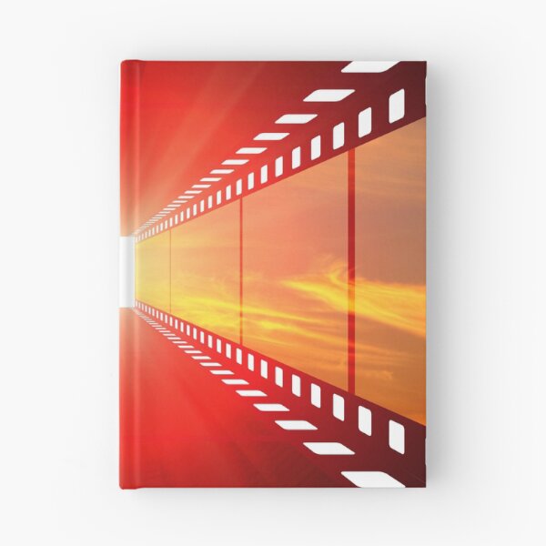Aperçu de l'œuvre clouds at sunset cinema design créée et vendue par Orderposter.