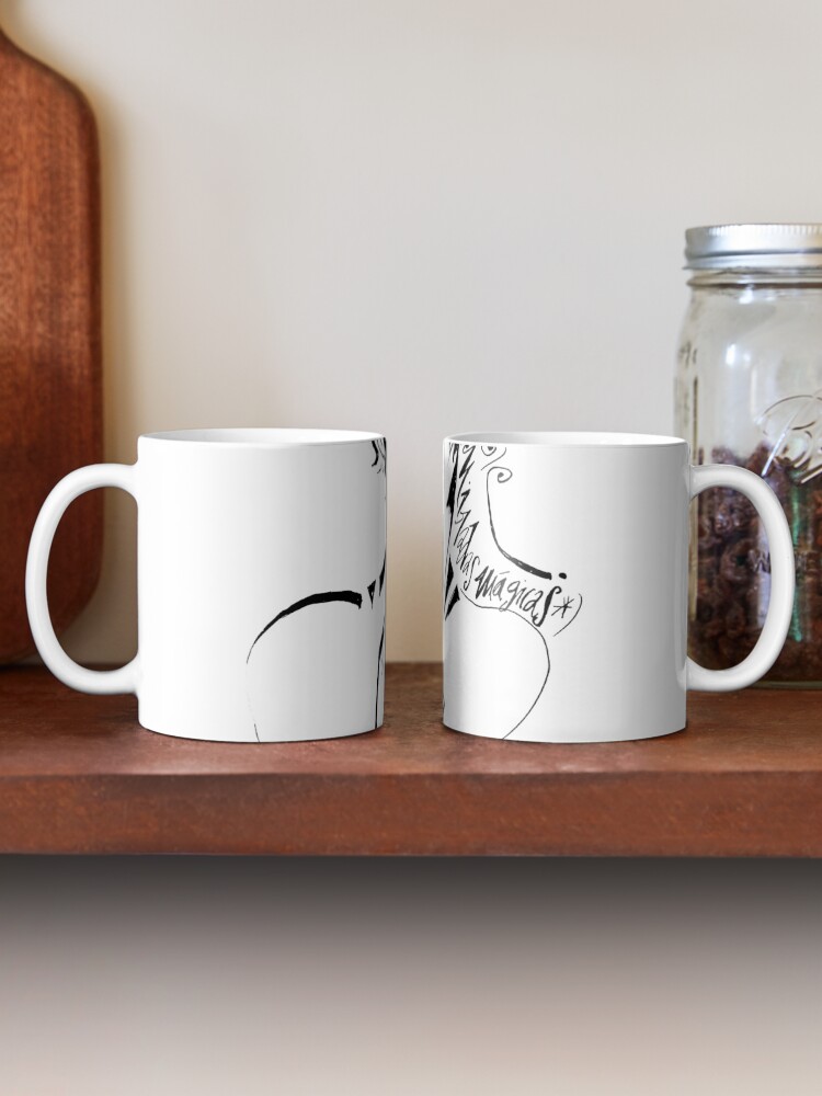 Imagen 2 de 6, Taza de café con la obra ¿quién eres?, diseñada y vendida por lutxana.